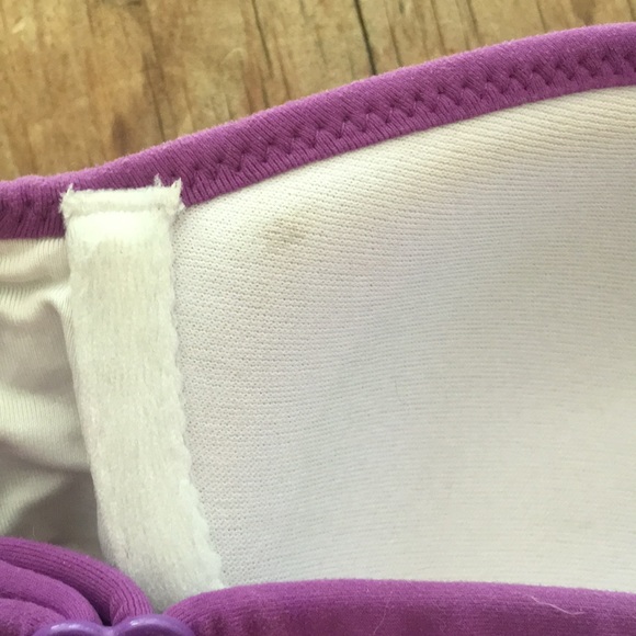 Lands’ End plum bikini top with detachable strap! - Picture 5 of 7